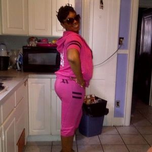 Meet your Posher, Cresha